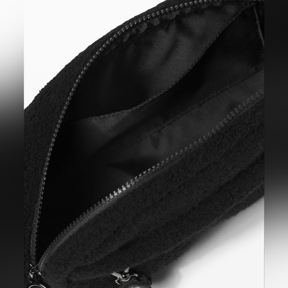 Rare!!! BRAND NEW!!! Lululemon On The Beat Belt Bag *5L Black Bum Waist Bag! - Picture 8 of 11
